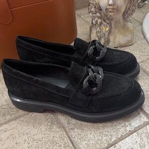 Ron White size 38 NEWBlack Suede women Chain Loafer - Classic Slip-On Dress Shoe